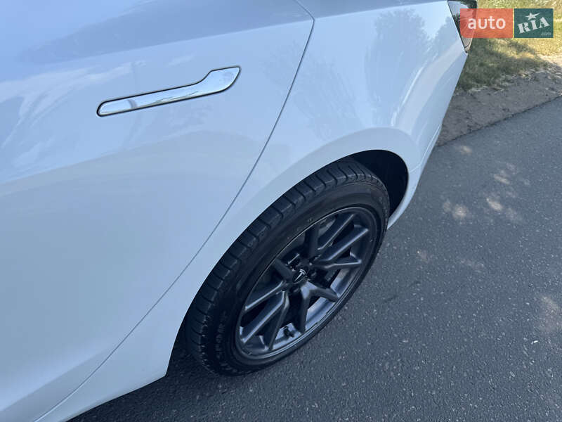 Седан Tesla Model 3 2019 в Одессе фото 26 Седан Tesla Model 3 2019 в Одессе