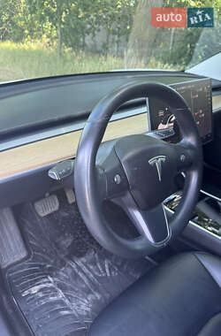 Седан Tesla Model 3 2019 в 