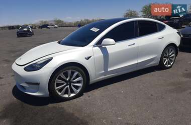 Седан Tesla Model 3 2019 в 