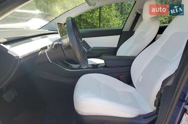 Седан Tesla Model 3 2018 в 
