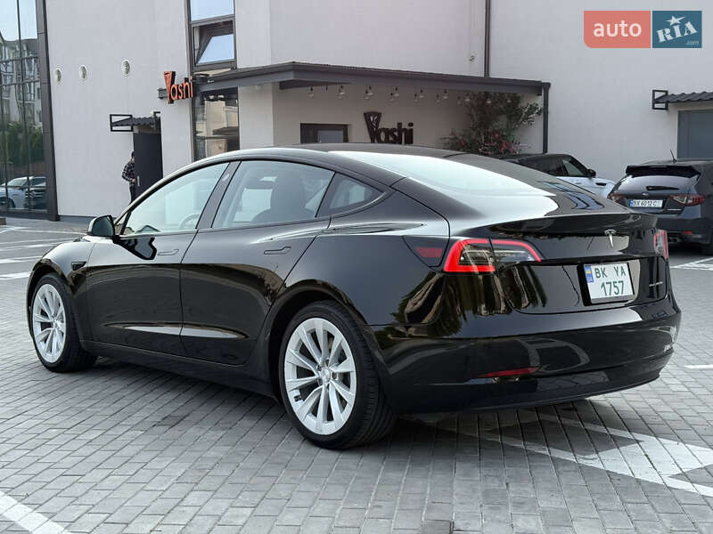 Седан Tesla Model 3 2022 в Ровно фото 43 Седан Tesla Model 3 2022 в Ровно