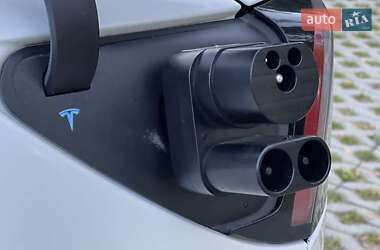 Седан Tesla Model 3 2018 в 