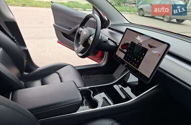 Седан Tesla Model 3 2018 в Харькове