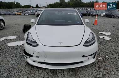 Седан Tesla Model 3 2018 в 