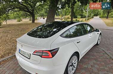 Седан Tesla Model 3 2021 в Кропивницком