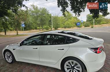 Седан Tesla Model 3 2021 в Кропивницком