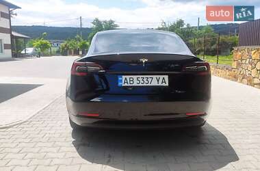 Седан Tesla Model 3 2019 в 