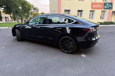 Седан Tesla Model 3 2018 в 