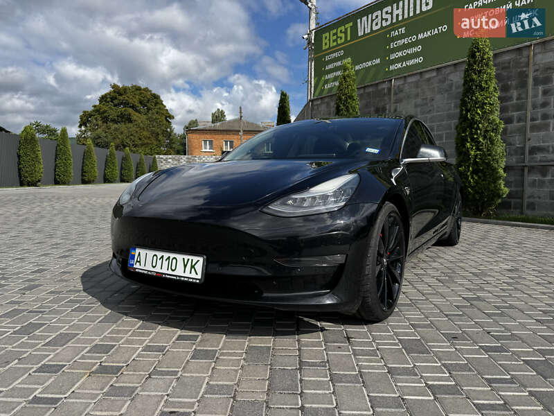 Седан Tesla Model 3 2019 в Кропивницькому