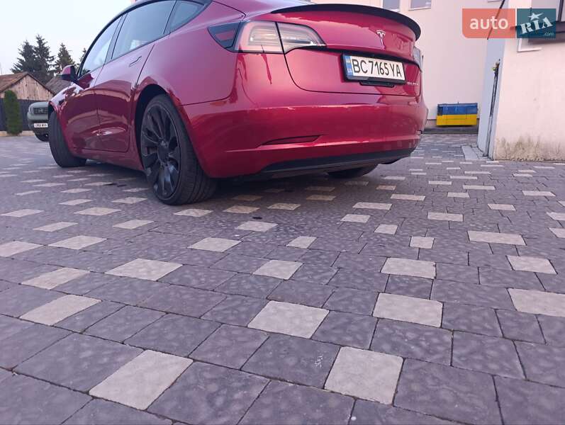 Седан Tesla Model 3 2021 в Львове фото 29 Седан Tesla Model 3 2021 в Львове