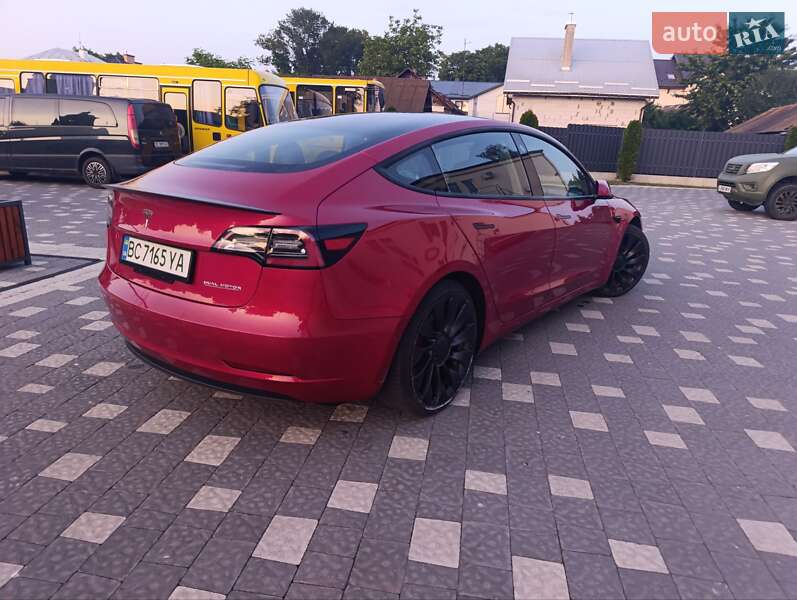 Седан Tesla Model 3 2021 в Львове фото 39 Седан Tesla Model 3 2021 в Львове