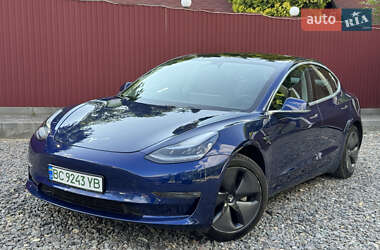 Седан Tesla Model 3 2019 в 