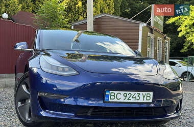Седан Tesla Model 3 2019 в 