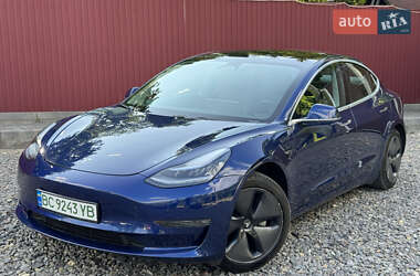 Седан Tesla Model 3 2019 в 