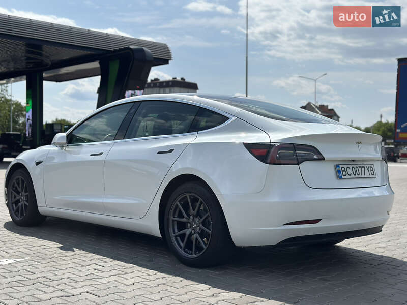 Седан Tesla Model 3 2019 в Львове фото 4 Седан Tesla Model 3 2019 в Львове