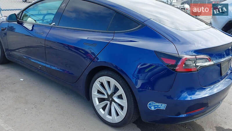 Седан Tesla Model 3 2021 в Черкассах фото 3 Седан Tesla Model 3 2021 в Черкассах