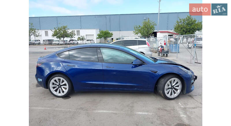 Седан Tesla Model 3 2021 в Черкассах фото 12 Седан Tesla Model 3 2021 в Черкассах