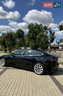 Седан Tesla Model 3 2018 в 