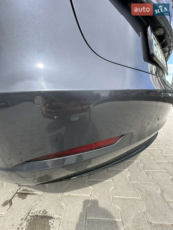 Седан Tesla Model 3 2019 в Львове фото 12 Седан Tesla Model 3 2019 в Львове