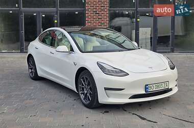 Седан Tesla Model 3 2019 в Тернополе