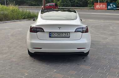 Седан Tesla Model 3 2019 в 