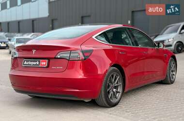 Седан Tesla Model 3 2019 в 