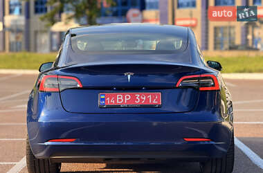 Седан Tesla Model 3 2019 в 