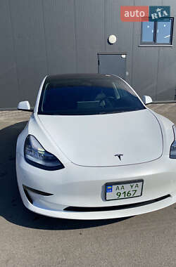 Седан Tesla Model 3 2018 в 