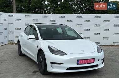 Седан Tesla Model 3 2023 в Луцке