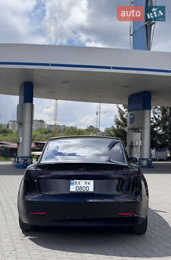 Седан Tesla Model 3 2018 в 