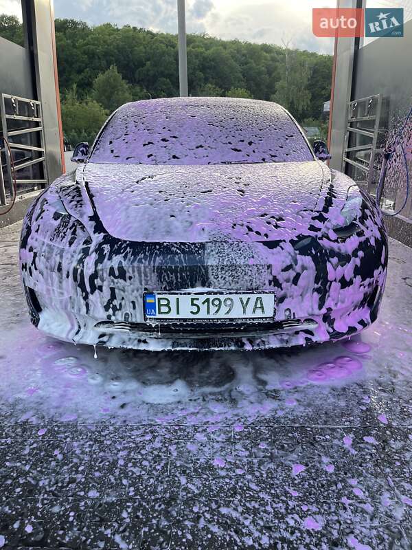 Седан Tesla Model 3 2022 в Полтаве