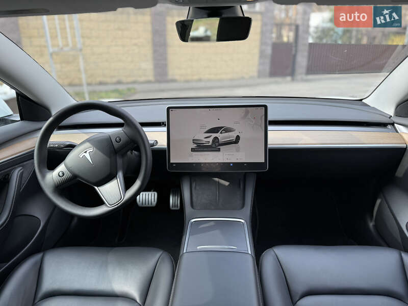 Седан Tesla Model 3 2022 в Дніпрі