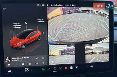 Седан Tesla Model 3 2022 в Києві