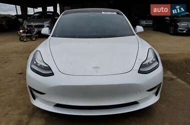 Седан Tesla Model 3 2018 в 