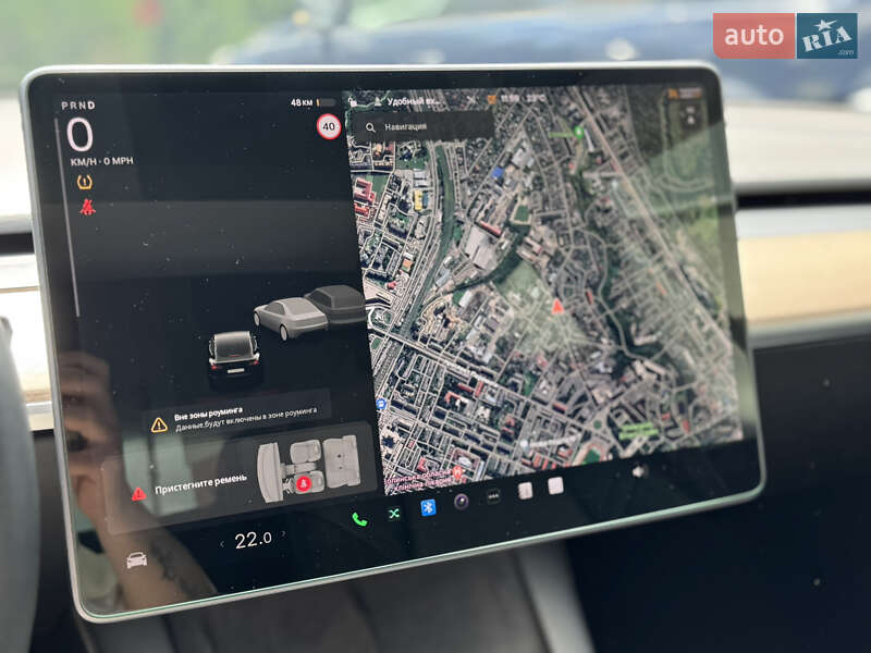 Седан Tesla Model 3 2021 в Луцке