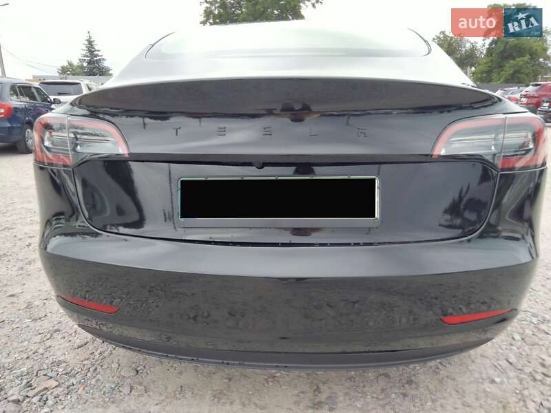 Седан Tesla Model 3 2023 в Белой Церкви