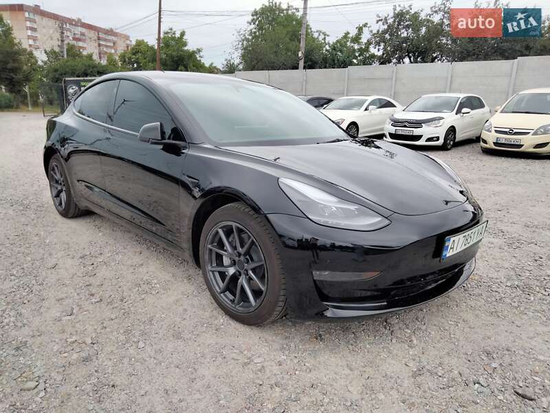 Седан Tesla Model 3 2023 в Белой Церкви