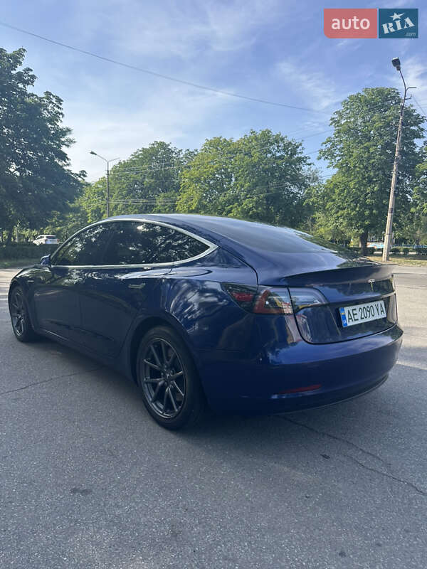Седан Tesla Model 3 2018 в Одесі фото 6 Седан Tesla Model 3 2018 в Одесі