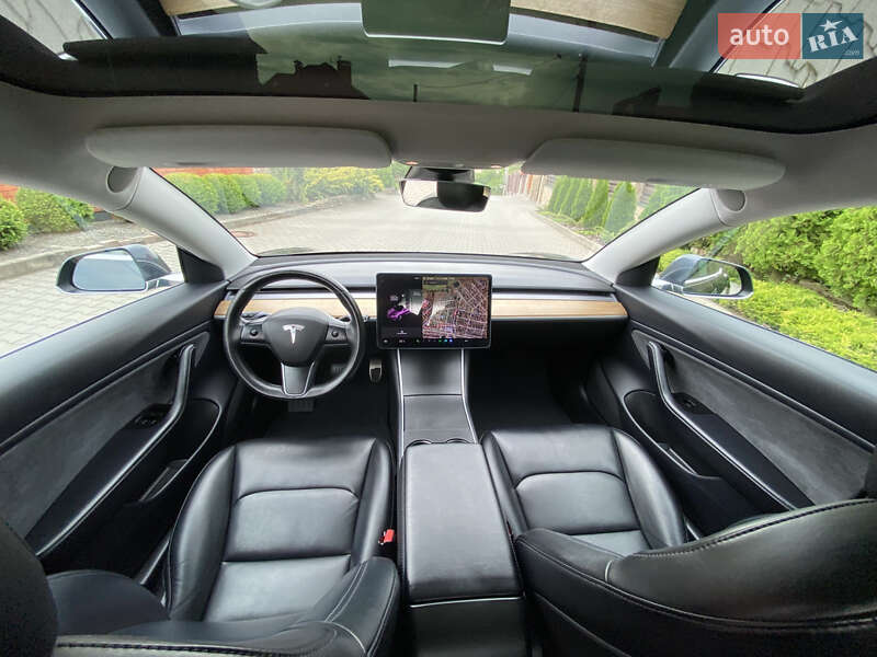 Седан Tesla Model 3 2018 в Хмельницком