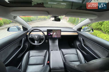Седан Tesla Model 3 2018 в 