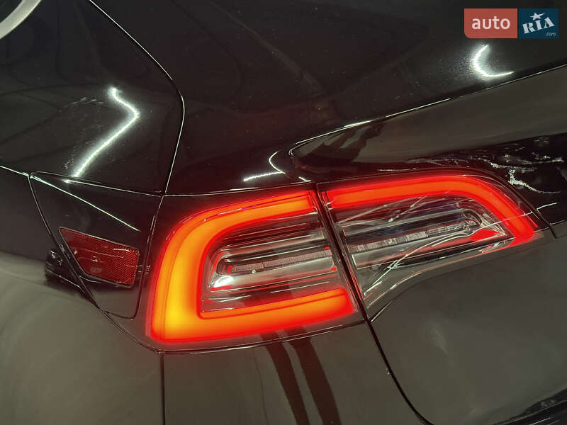 Седан Tesla Model 3 2019 в Владимире