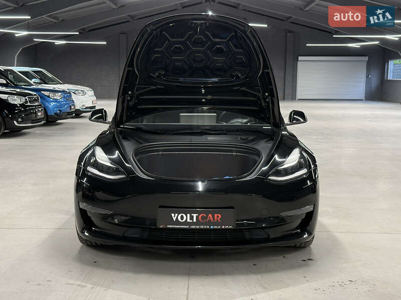 Седан Tesla Model 3 2019 в Владимире