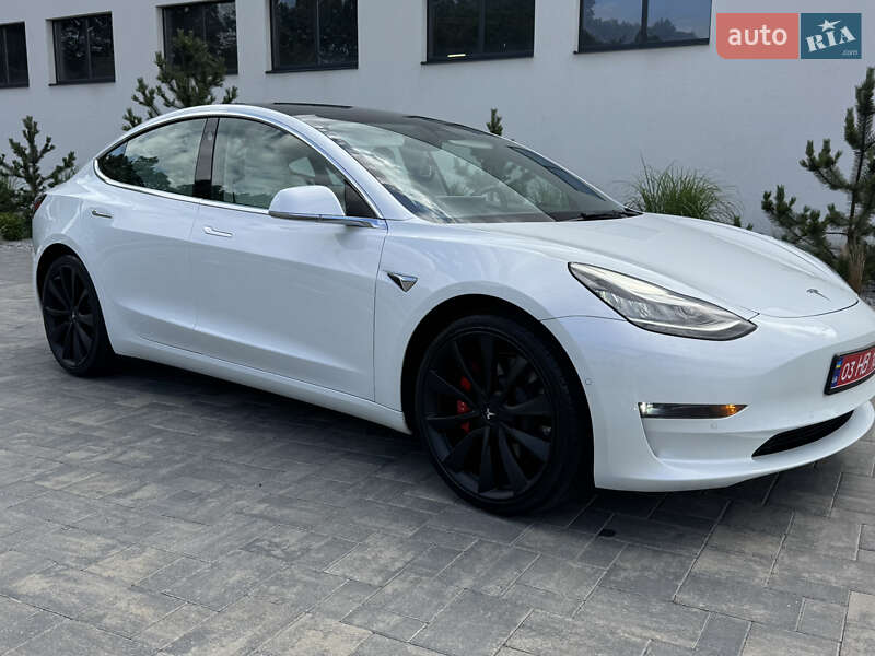 Седан Tesla Model 3 2019 в Луцке фото 12 Седан Tesla Model 3 2019 в Луцке