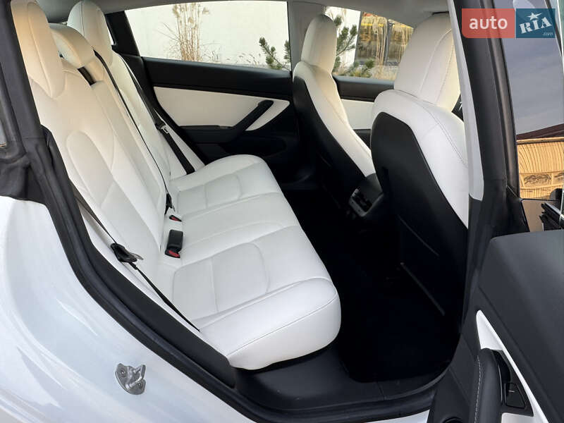 Седан Tesla Model 3 2019 в Луцке фото 29 Седан Tesla Model 3 2019 в Луцке