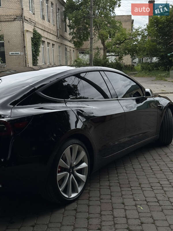 Седан Tesla Model 3 2018 в Каменец-Подольском