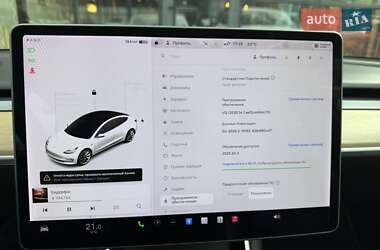 Седан Tesla Model 3 2019 в 