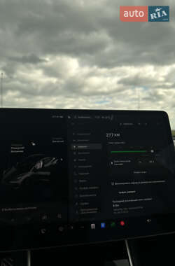 Седан Tesla Model 3 2018 в 