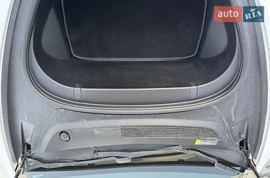 Седан Tesla Model 3 2018 в 