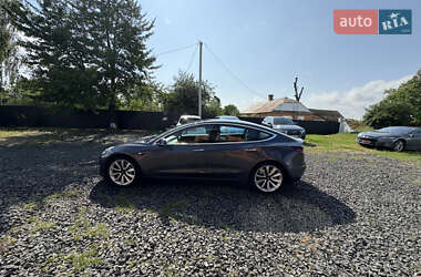 Седан Tesla Model 3 2018 в 