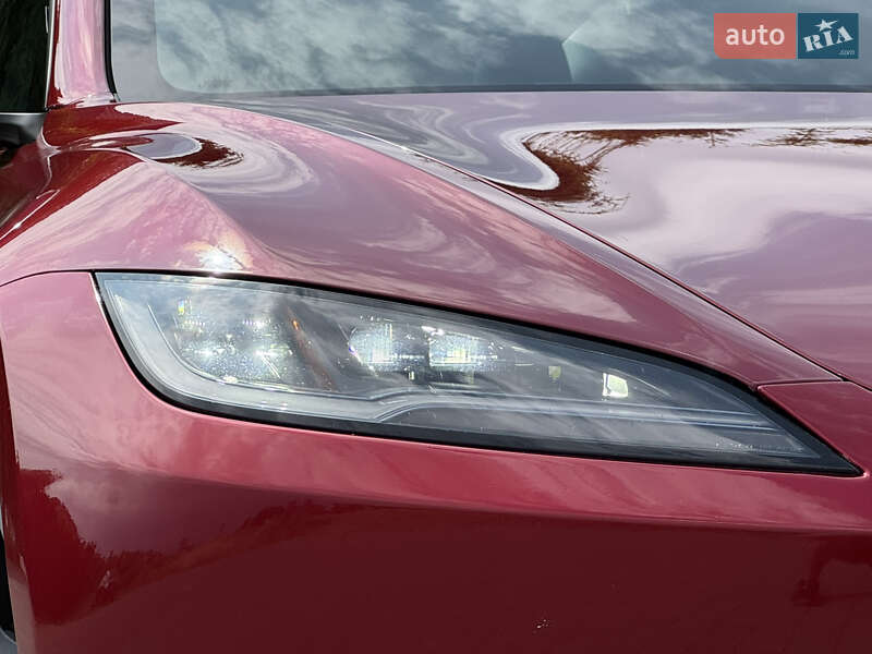Седан Tesla Model 3 2024 в Стрые